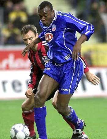 了她的适应 了她的适应